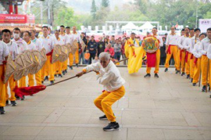 高雄創意宋江陣頭大賽登場！9隊拚武術、特技、舞蹈