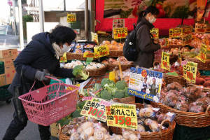 日本陷入低度停滯性通膨 GDP連三季未成長、CPI 高於2%目標