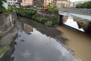 潭底溝染紅、惡臭有解 新北肉品市場7月擴建汙水設備