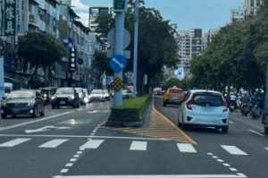 澄清路左轉車道從分隔島冒出...網轟這設計「有夠蠢」 高市交通局回應了