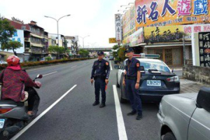 騎車常鬼切！屏東警揭高齡者肇事3原因 長輩過馬路「沒做2事」也被點名