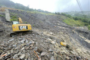 影／颱風過後大梨山強降雨成孤島 谷關工務段兵分多路搶修中