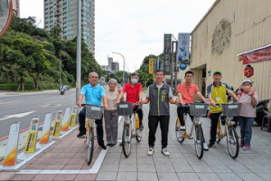 汐止湖光裏增youbike 民眾首次租借好方便