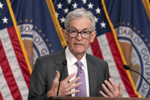 Fed 決策／鮑爾說可能最快在9月降息