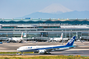 羽田機場 加速導入自駕車