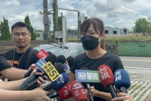 台中市霧峰「窩草的日子」施放彩煙 環保局稽查確定開罰