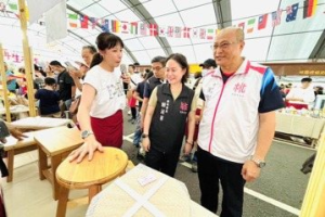 桃園舉辦文創二手市集 環保再生家具熱賣86件