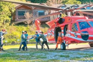 竹縣司馬庫斯孤島 空勤送進1.5噸物資