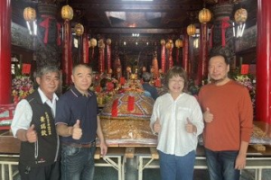 叩還399斤大神龜！屢披台南藍營戰袍 姚正玉回應下一步