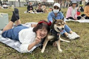 屏東毛小孩認養率達94％ 動物之家辦耶誕野餐派對